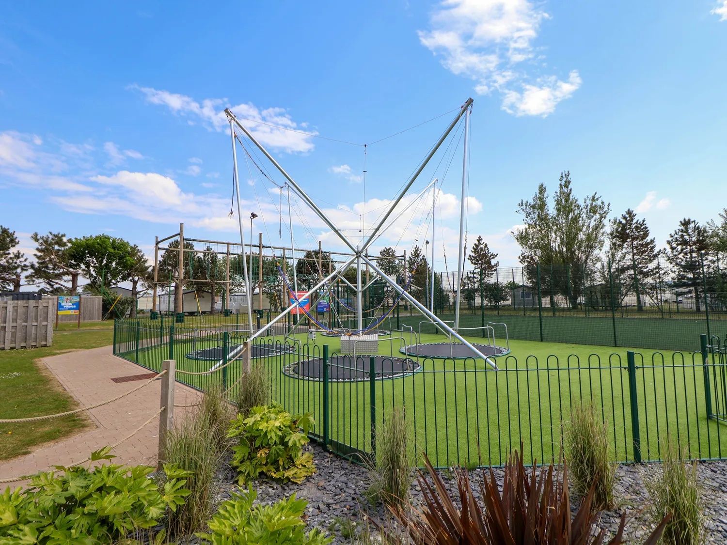 Bungee trampolines